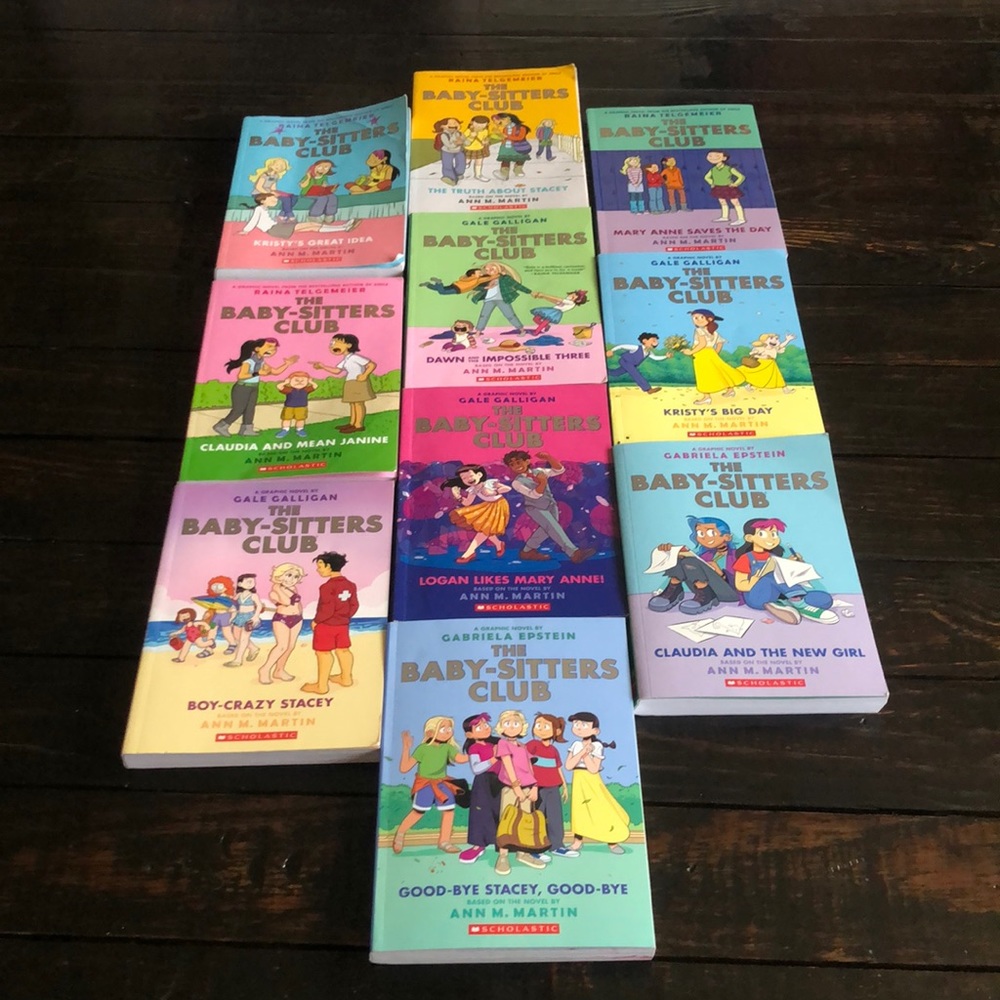 Set of 10 Babysitters Club Graphic Novels. Numbers 1,2,3,4,5,6,7,8,9,11. Used
